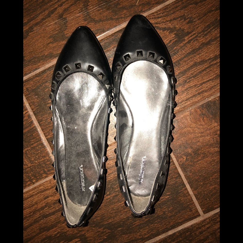 Studded Xhilaration Flats Size 8
